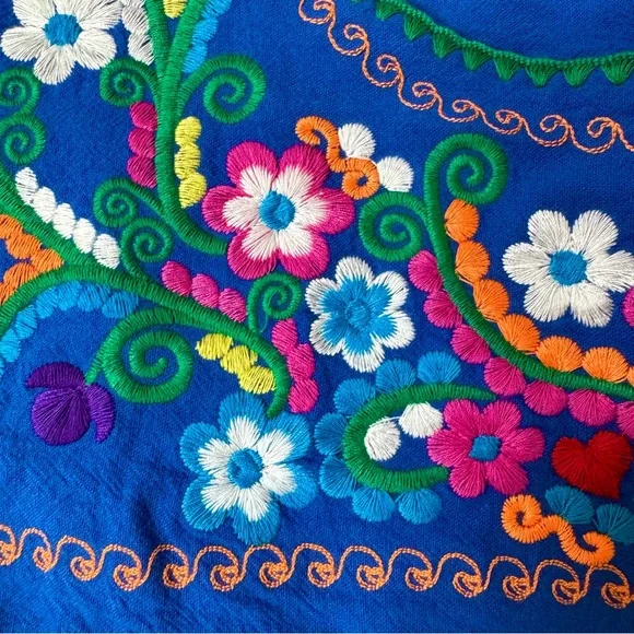 Mexican Embroidered Boho Top - Picture 3 of 7